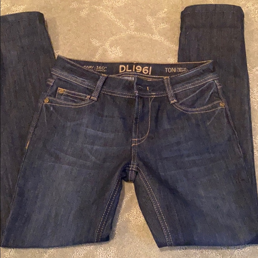 DL 1961 Toni High Rise Cropped Jeans